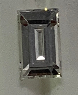 STRAIGHT BAGUETTE - Carat Weight 0.25, Color F, Clarity VVS, Certified by None