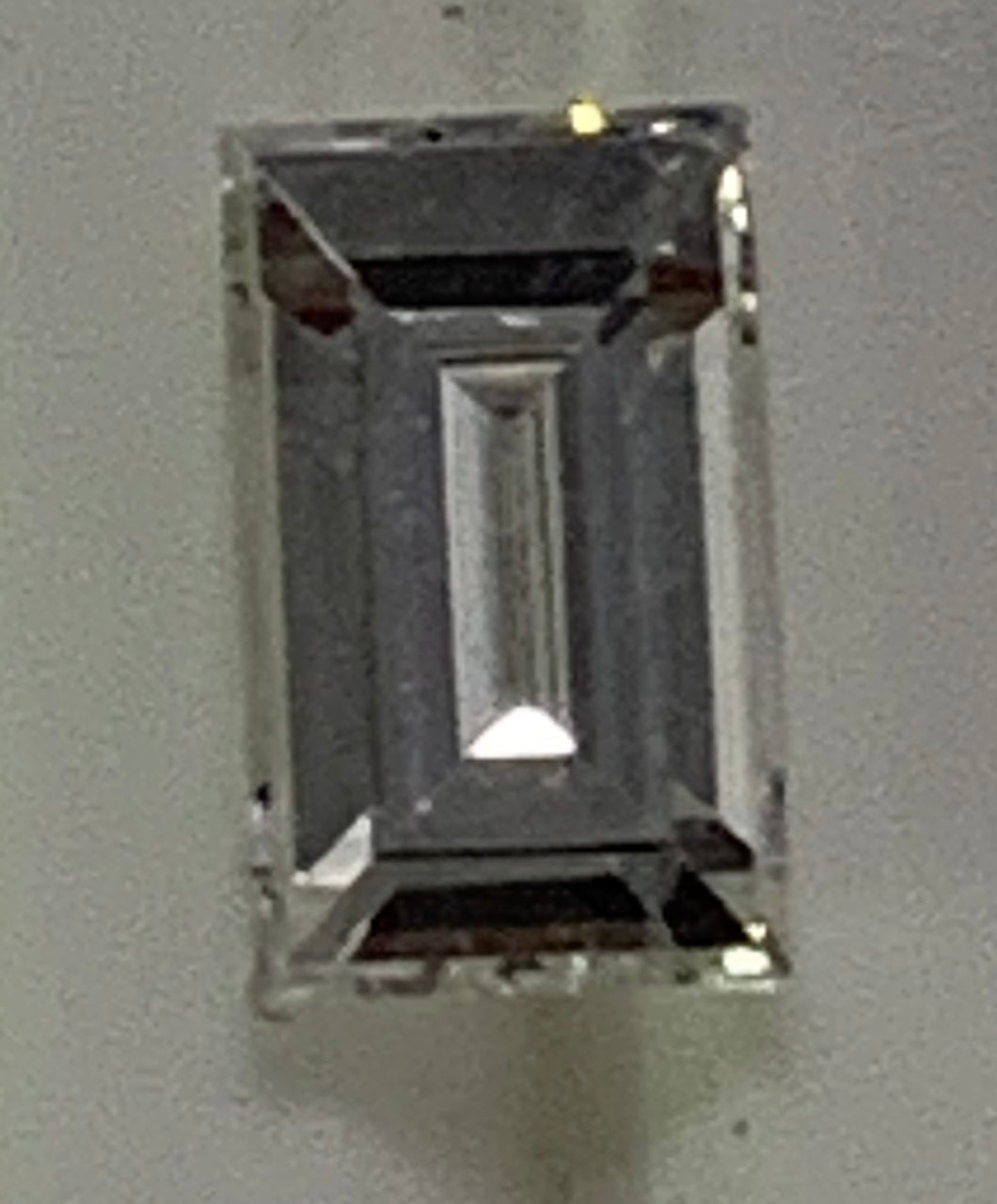 STRAIGHT BAGUETTE - Carat Weight 0.25, Color F, Clarity VVS, Certified by None